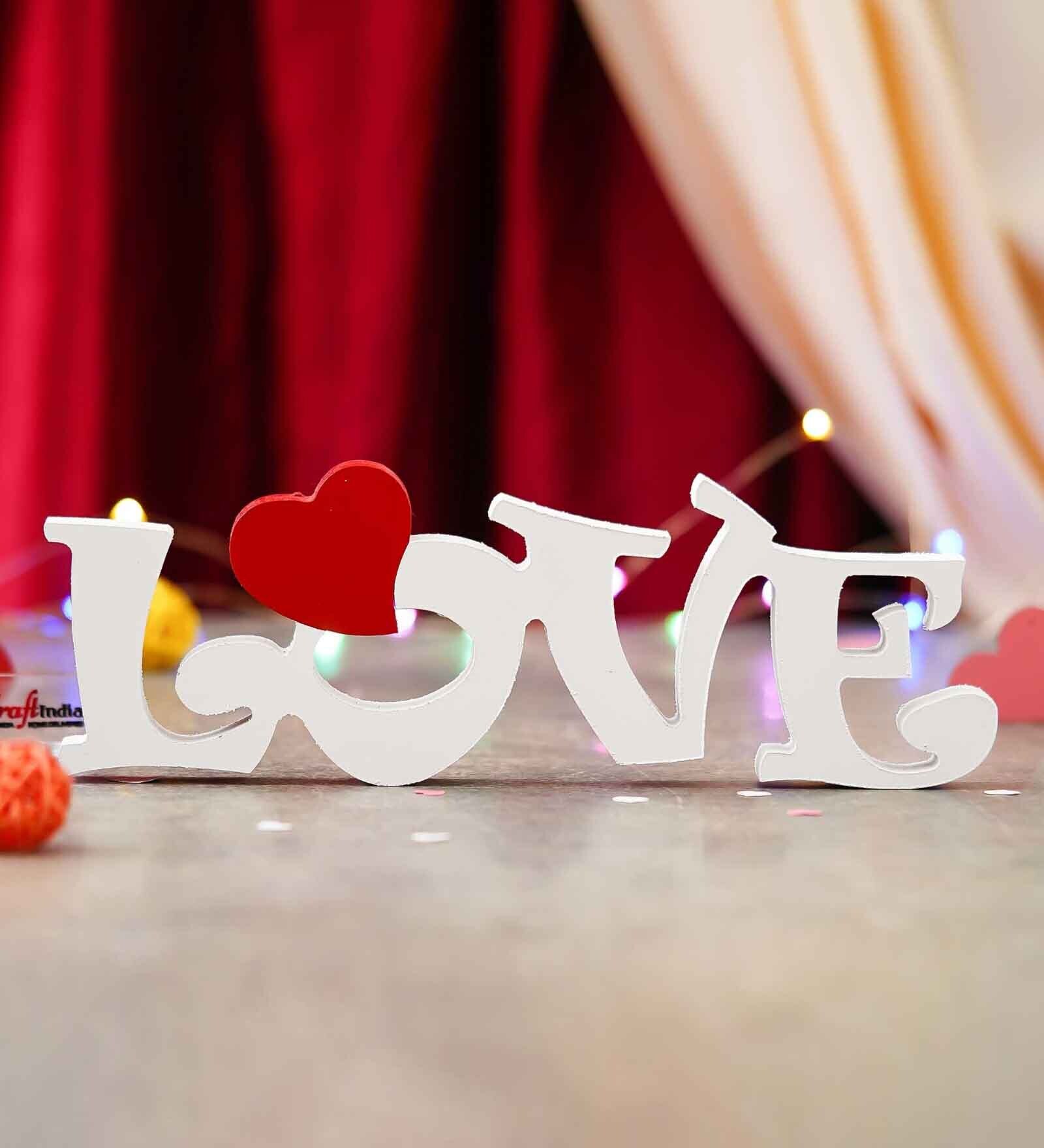 Wooden Heart Love Decorative Showpiece
