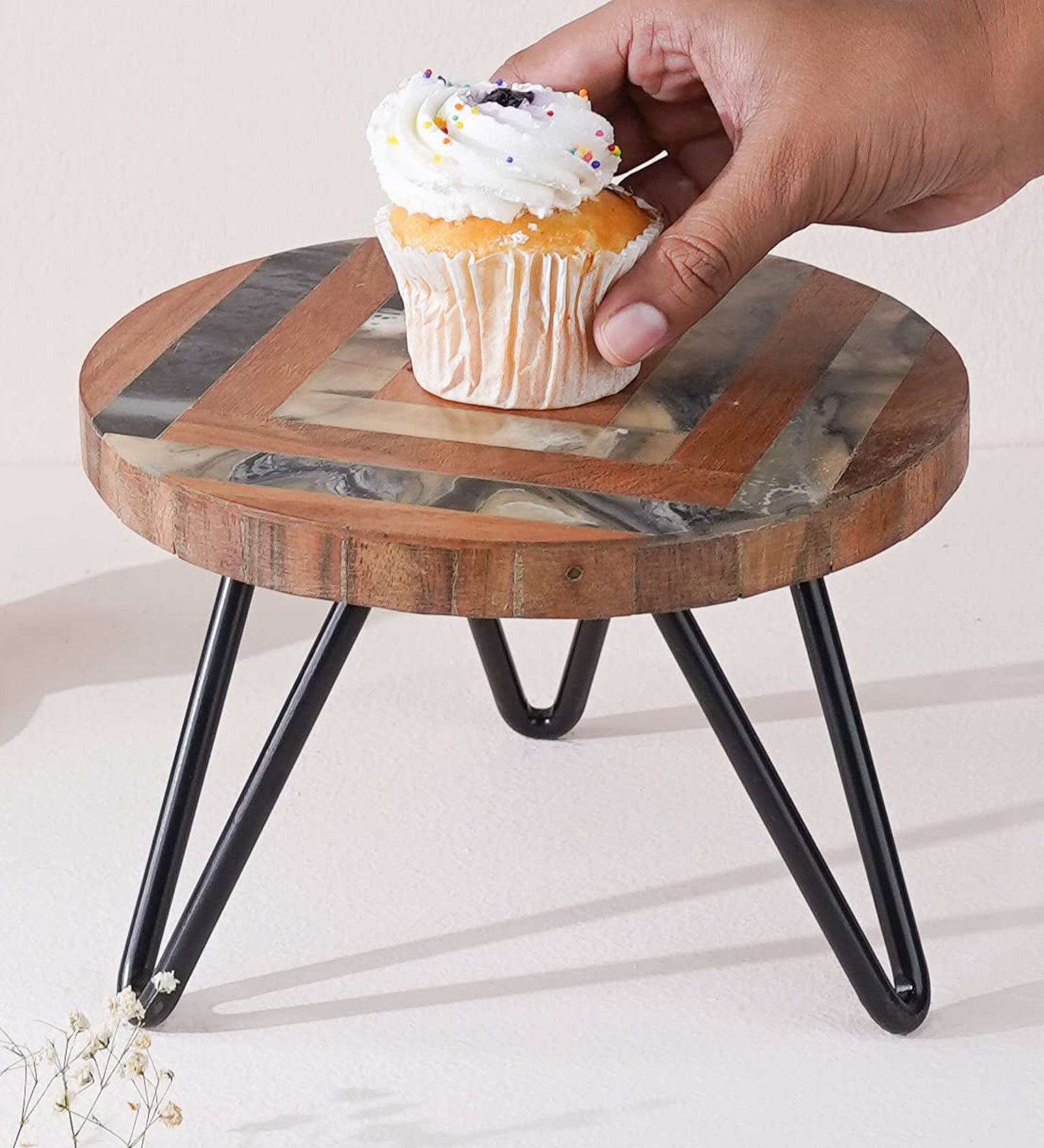 Enstyler Brown & Black MDF & Metal Cake Stand
