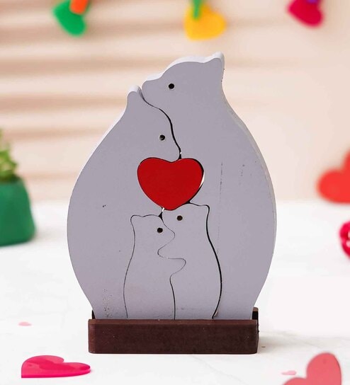 Wooden Bear Family With Heart Decorative Showpiece