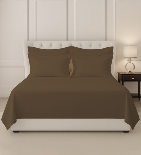 Woody Brown Solid 400 TC Cotton Super King Sized Bedsheet with 4 Pillow Covers