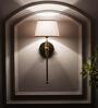 Woody Metal Wall Light (Brass)