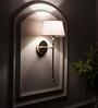 Woody Metal Wall Light (Brass)