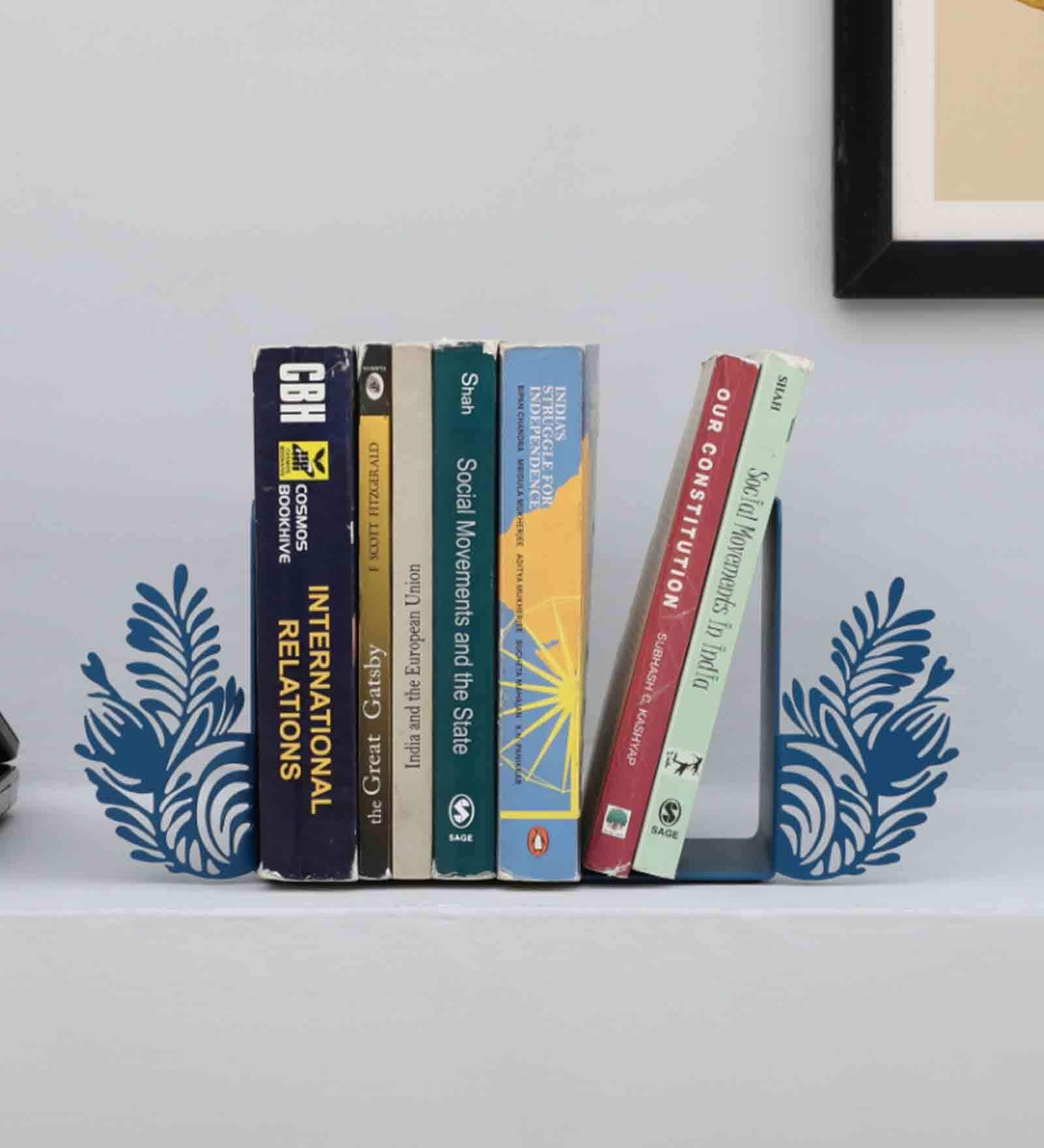Wreath Black Iron
Bookend