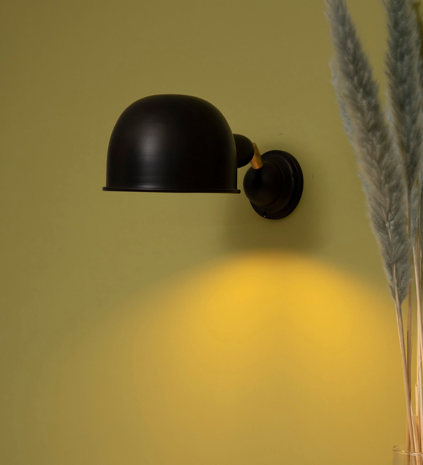 Ydoo Black Matt Metal Wall Light Ydoo Black Matt Metal Wall Light