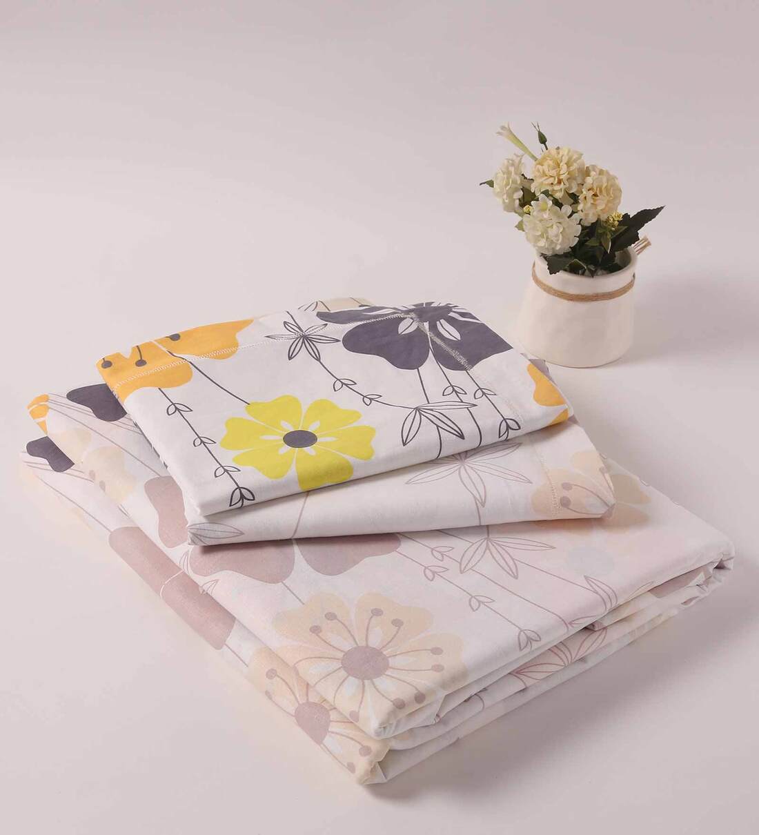 Buy Yellow Floral 120 TC Cotton Double Bedsheet 2 Pillow cover Mystic
