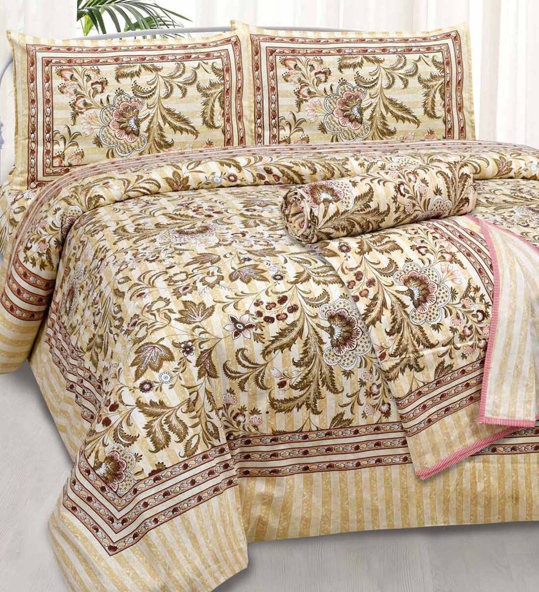 Buy Yellow Floral 210 TC Cotton 4 Pieces Bedding Gift Set by Jaipur