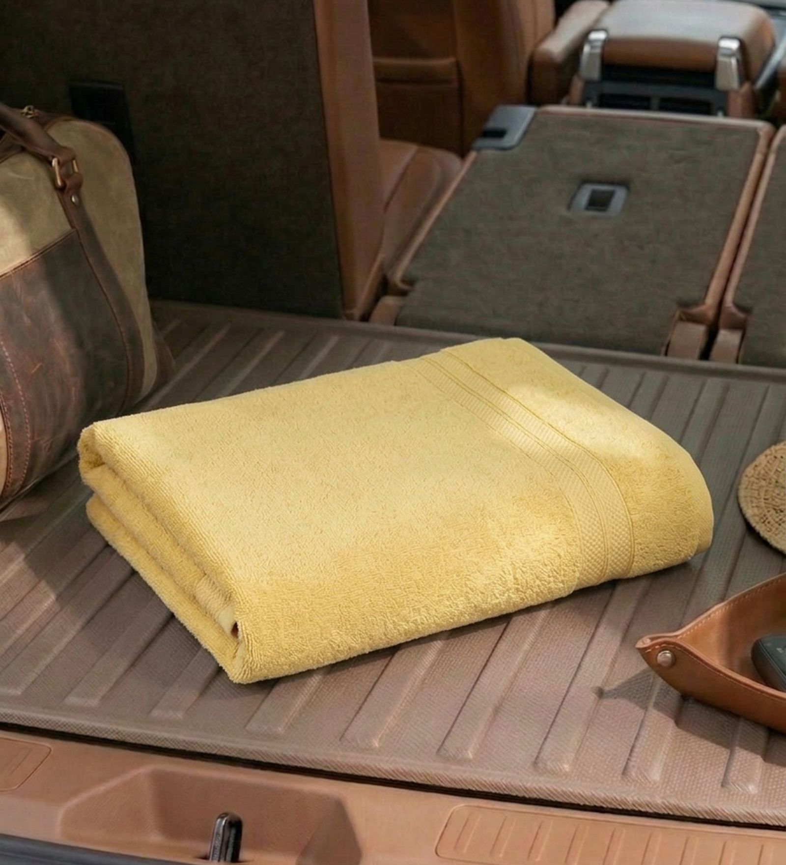 Yellow 100% Cotton 340 Gsm Car Towel