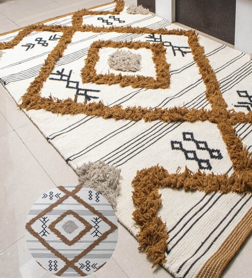 Yellow Traditional Wool 8X5 Feet Hand Woven Carpet