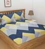 Multicolor Geometric TC 160 Poly Cotton King Size Bed Sheet With 2 Pillow Covers