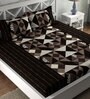 Brown Geometric 200 TC 100% Cotton Queen Size Bedsheet with 2 Pillow Covers