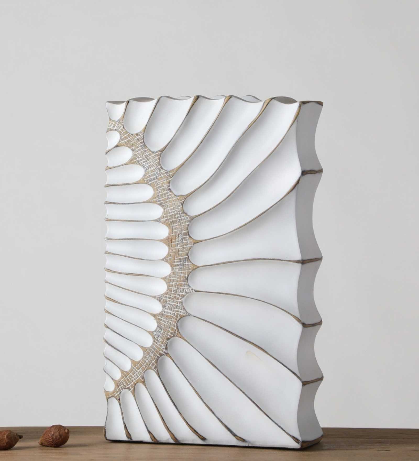 Zephyra Resin Vase Contemporary Decorative Accent (White)