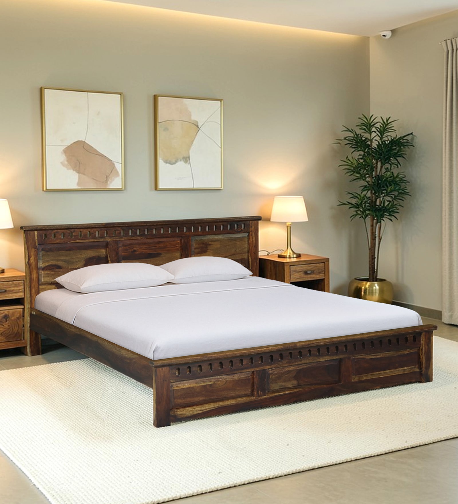 Zurndorf Sheesham Wood King Size Bed in  Provincial Teak Finish