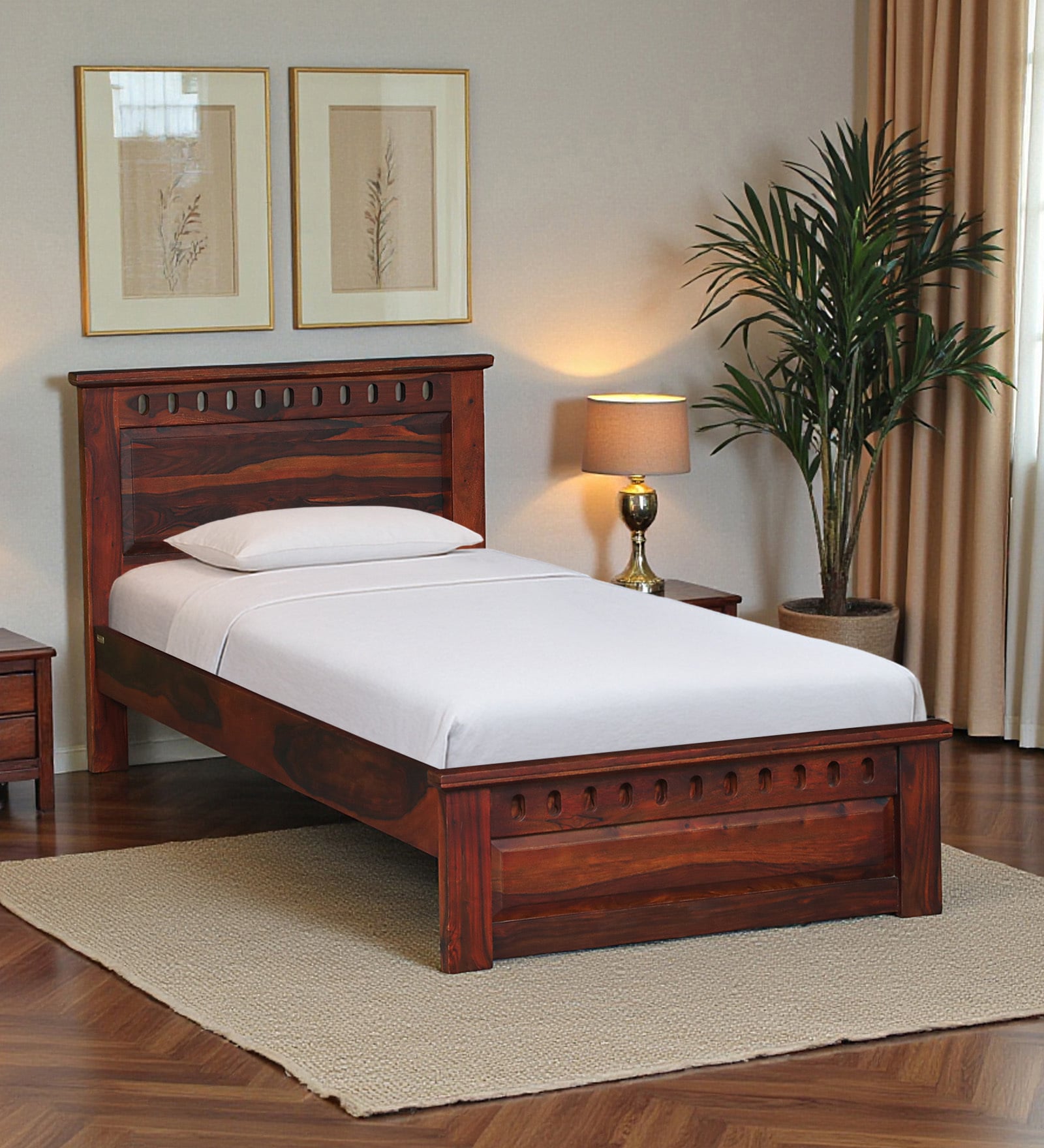 Zurndorf Sheesham Wood Single Bed in Honey Oak Finish Zurndorf Sheesham Wood Single Bed in Honey Oak Finish