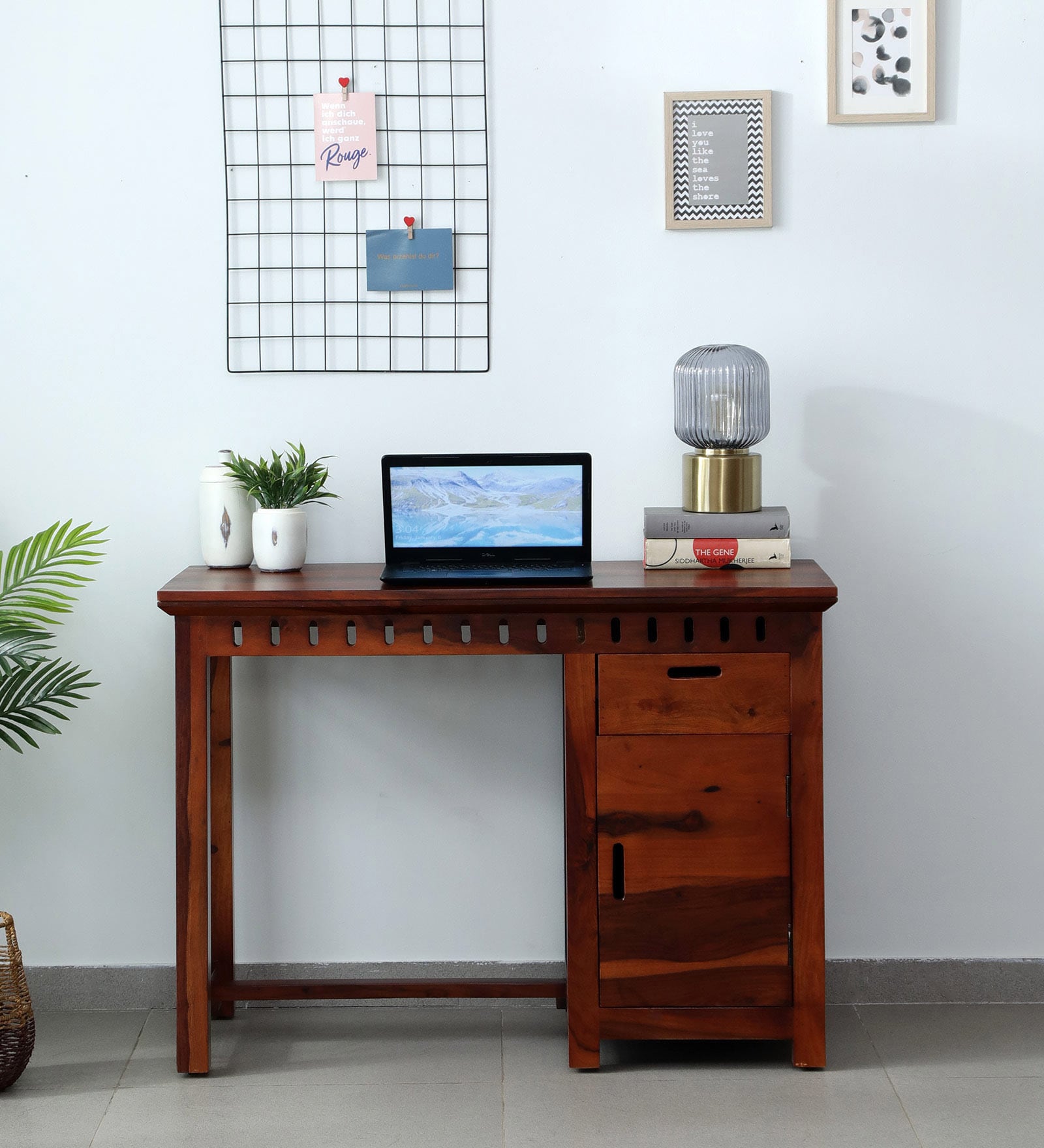 Zurndorf Sheesham Wood Writing Table in Scratch Resistant Honey Oak Finish