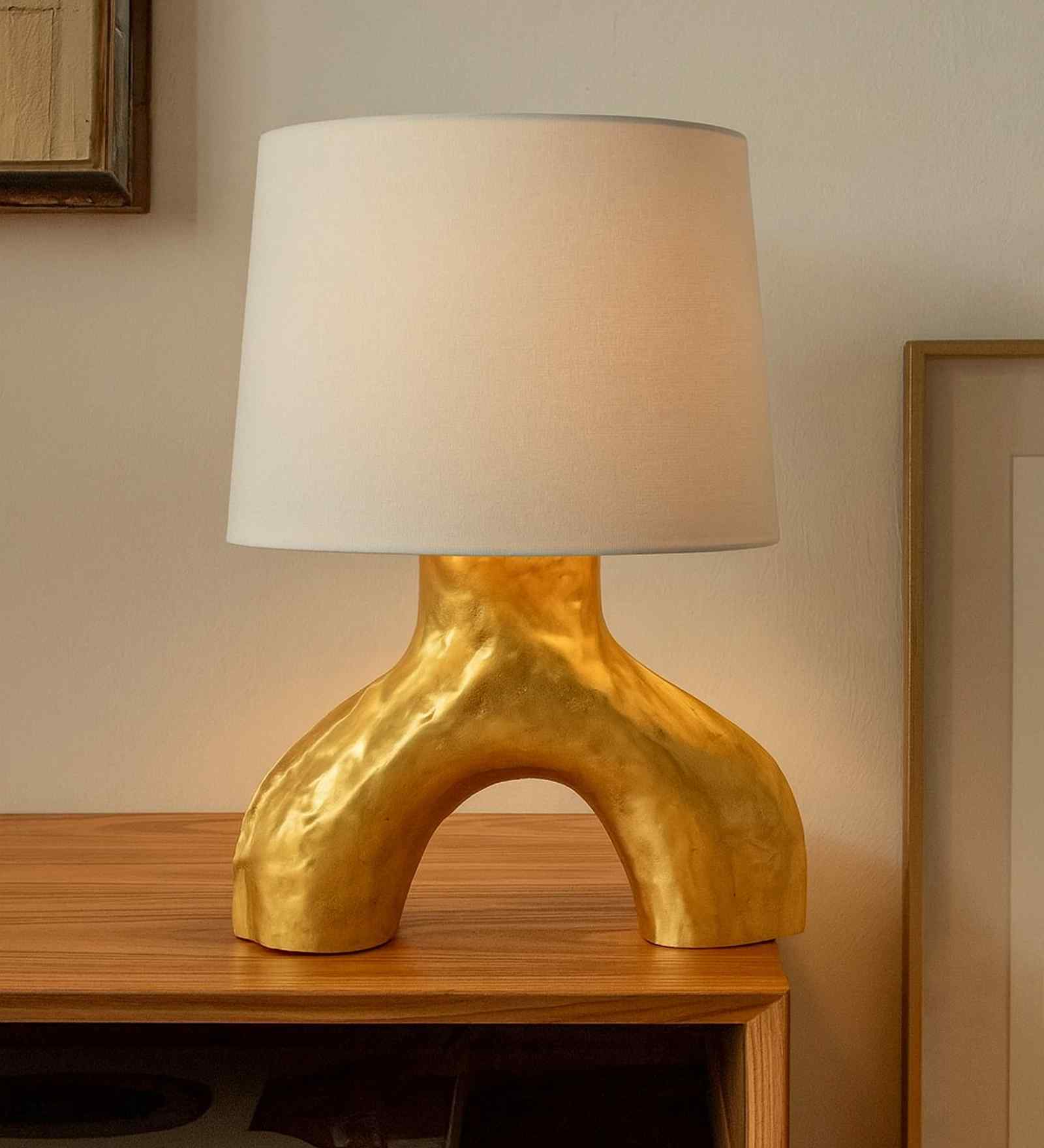 Zyra Table Lamp