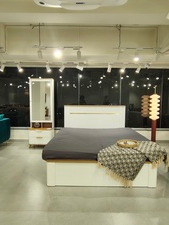 studio-images